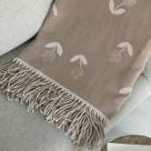 pled-piony-sliva-8466